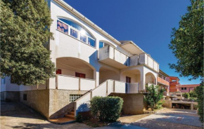 Two-Bedroom Apartment in Mandre